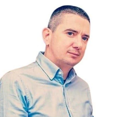 За нас Боян Божилов